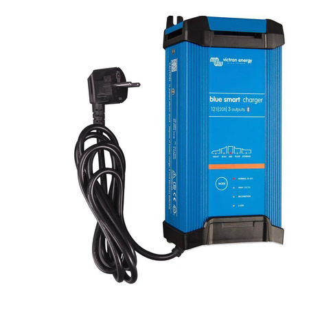 Blue Smart IP22 12/20(3) 230V CEE 7/7 Victron Ladegerät
