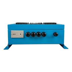 Skylla-IP65 12/70(3) 120-240V Victron Wechselrichter