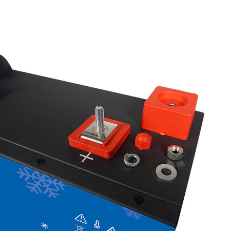 180Ah LiFePO4 12.8V ULTIMATRON Untersitzbatterie