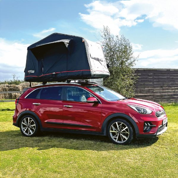 CAMPTECH Türkis Air auf dem Autodach
