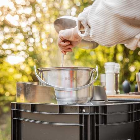 BOXIO COOK MAX+ - Kochset: Gaskocher, Topfset, Geschirr und Besteck für 4 Personen