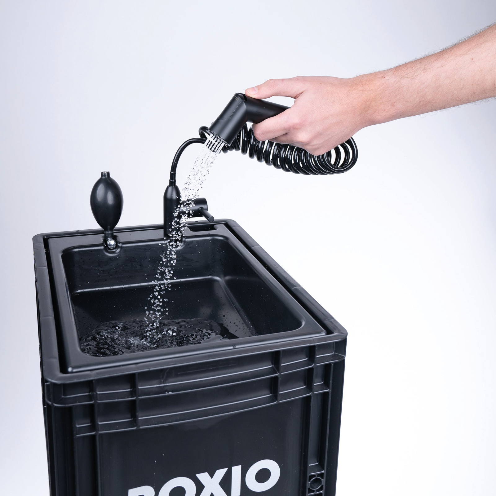 Set BOXIO WASH PLUS mit Dusche und Spiegel