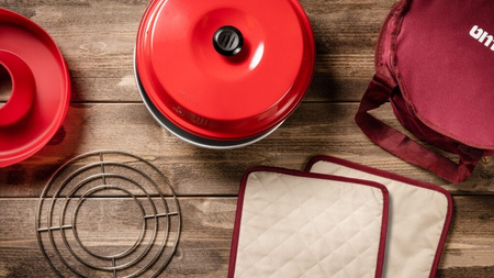 Omnia Kit 1 - Backofen Classic 2 l für den Herd mit Silikonform, Aufbackgitter, Tasche und Topflappen, 5 Teile