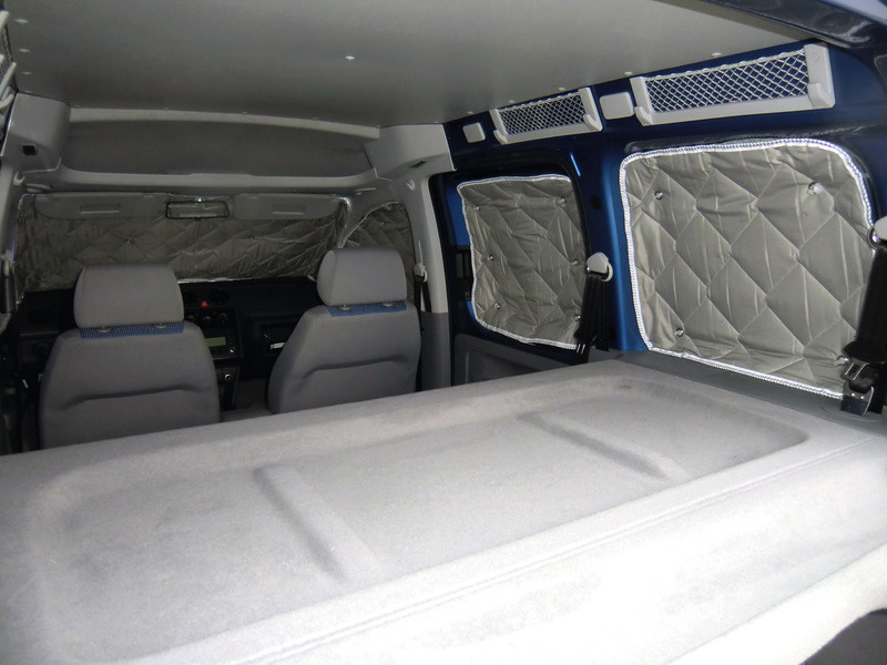 Thermoisolierung Fahrerhaus VW Caddy 2004-2020 - Carbest Isoflex Thermomatten, 9-lagig